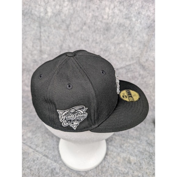 New York Yankees | Black | New Era | 2000 W.S. Patch | Crystal Logo | 7 1/8 - Picture 13 of 16